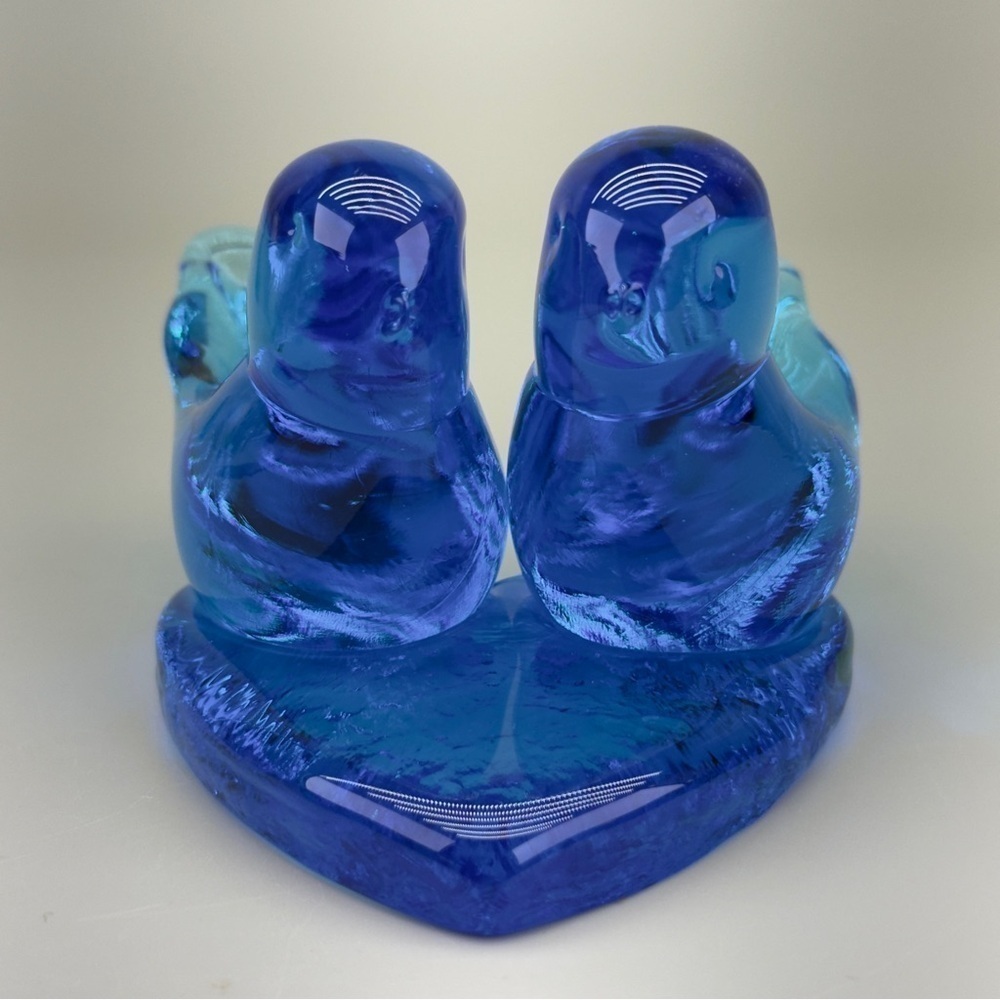 Vintage Handblown ArtGlass Bluebird of Happiness Glass Figurine